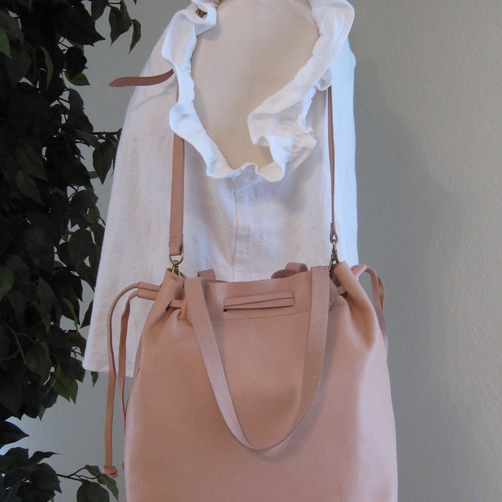 Madewell Medium Drawstring Transport Leather Tote, Like New - Picture 5 of 12